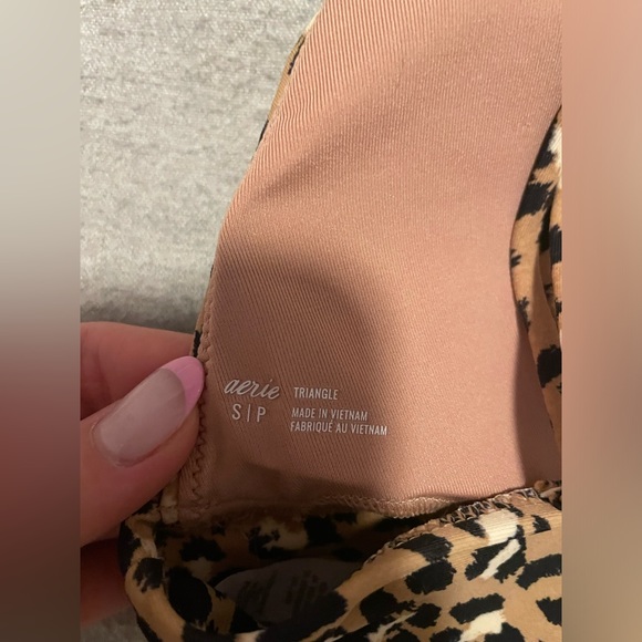 Three never worn before aerie bathing suits - Picture 2 of 8